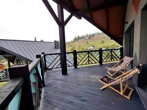 коммерческая по адресу Карпатська, 9