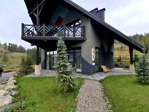 коммерческая по адресу Карпатська, 9