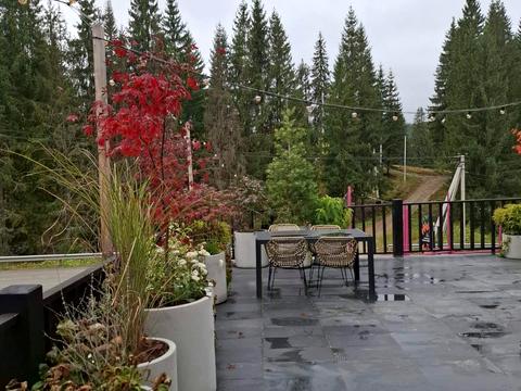 коммерческая по адресу Карпатська, 9