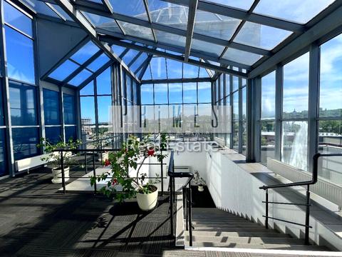 комерційна за адресою Київ, Степана Бандери просп. (Московський), 9