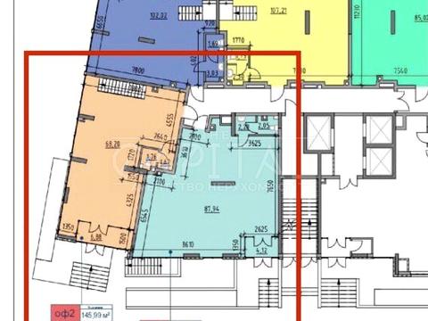 комерційна за адресою Дніпровська набережна вул., 17-К