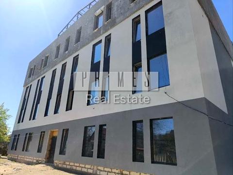 коммерческая по адресу Садова вул., 138