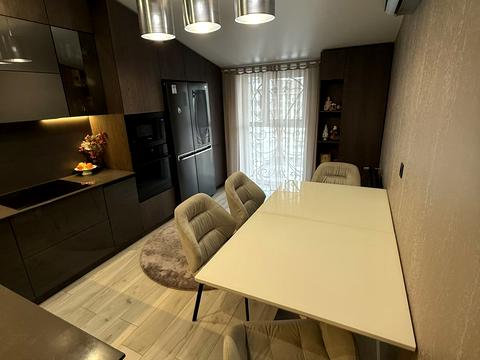 квартира за адресою Володимира Великого вул., 12в