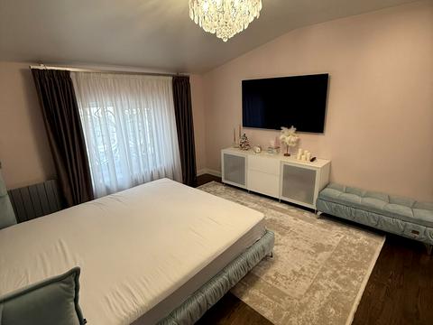 квартира за адресою Володимира Великого вул., 12в