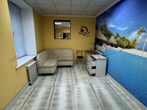 коммерческая по адресу Подільська ул., 10