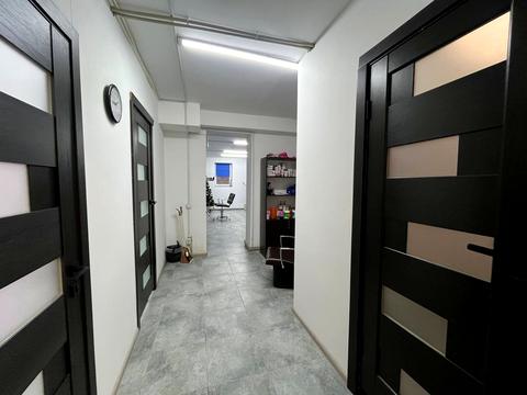 комерційна за адресою Джона Ленона вул., 37