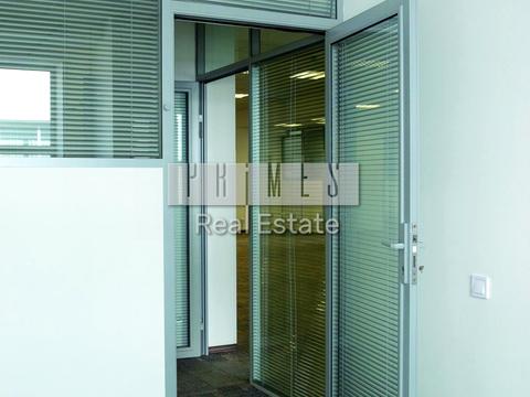 комерційна за адресою Київ, Степана Бандери просп. (Московський), 9