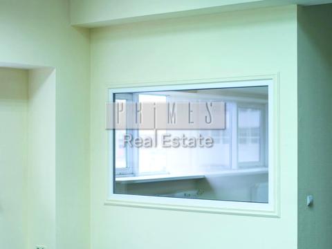 комерційна за адресою Київ, Степана Бандери просп. (Московський), 9