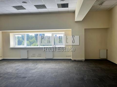 комерційна за адресою Київ, Степана Бандери просп. (Московський), 9