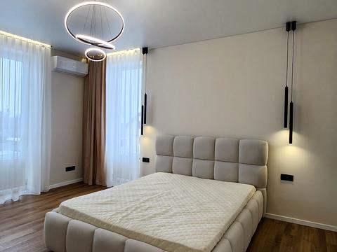 будинок за адресою Вишнева вул.