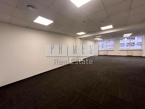 комерційна за адресою Степана Бандери просп. (Московський), 9