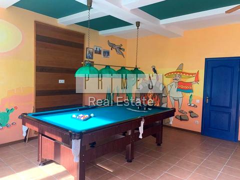 дом по адресу Київська вул.