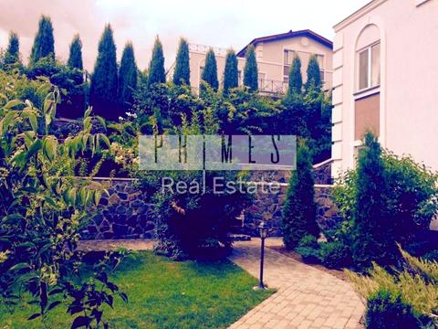 дом по адресу Київська вул.