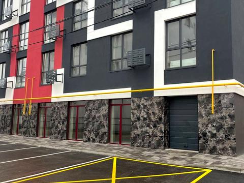 комерційна за адресою Інститутська вул., 5