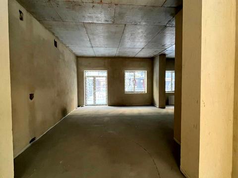 комерційна за адресою Інститутська вул., 5