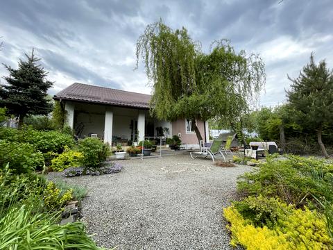 будинок за адресою Свято-Покровська вул. (Леніна)