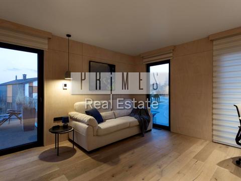 дом по адресу Февральская ул.