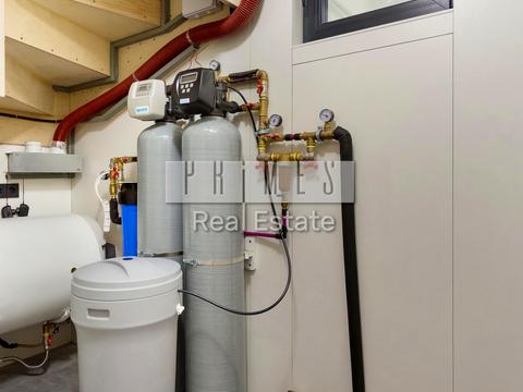 дом по адресу Февральская ул.