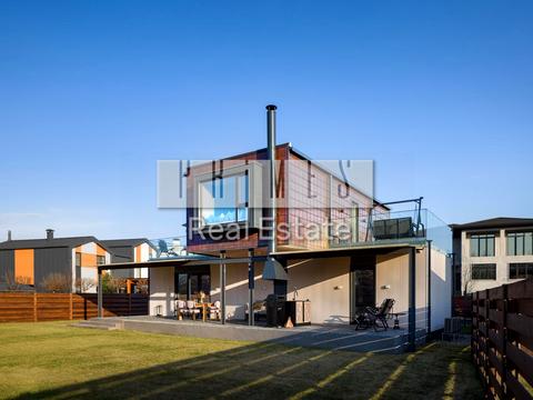 дом по адресу Февральская ул.