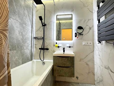 квартира за адресою Метробудівників вул., 42