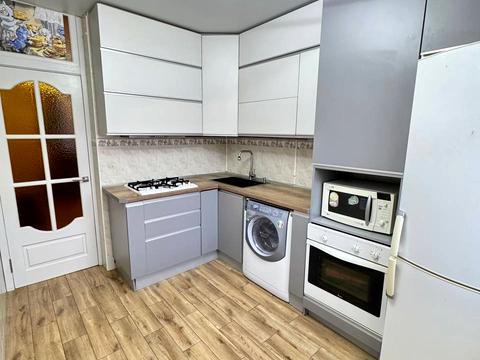 квартира за адресою Метробудівників вул., 42