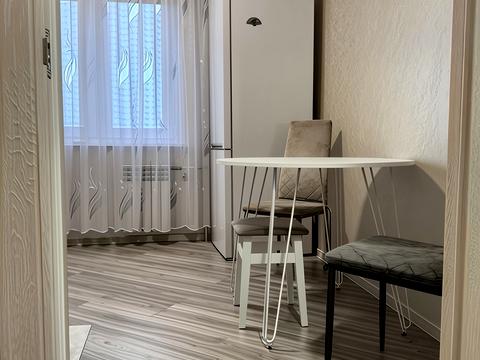 квартира за адресою Бориса Антоненка-Давидовича вул., 9