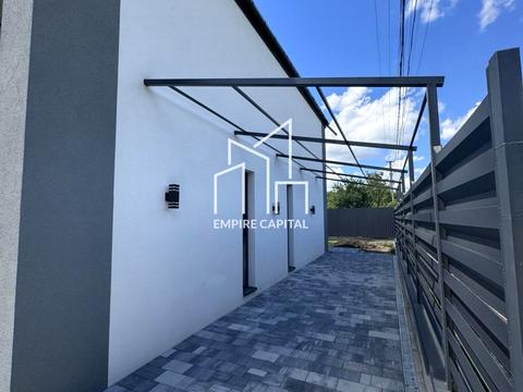 будинок за адресою Степана Бандери вул.