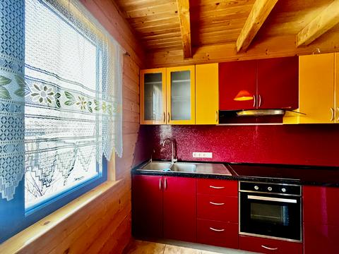 будинок за адресою Каменярів вул.