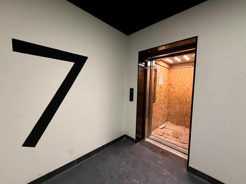 квартира за адресою Романа Левицького вул., (Будинок 7)