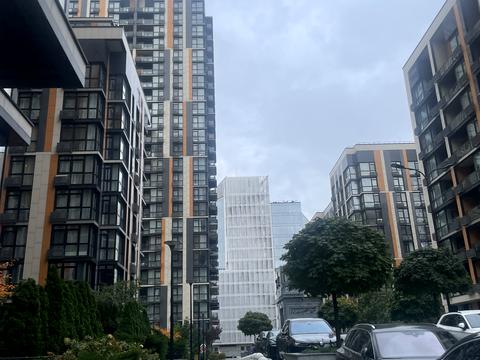 комерційна за адресою Предславинська вул., 57