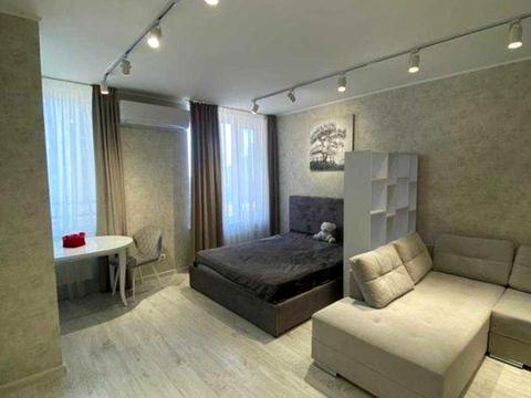 квартира за адресою Дніпровська набережна вул., 18-Б