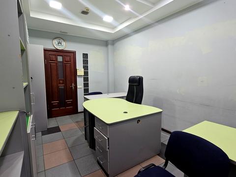 комерційна за адресою Байди Вишневецького вул., 37