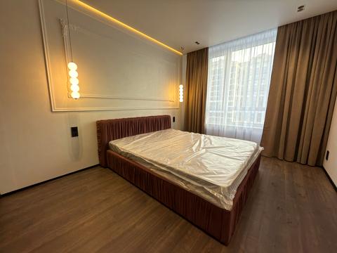 квартира за адресою Олександра Олеся вул., 10