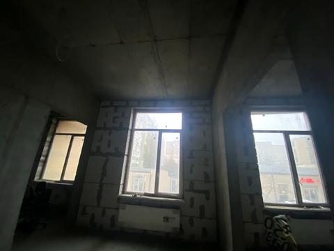 комерційна за адресою Незалежності вул., 11/5