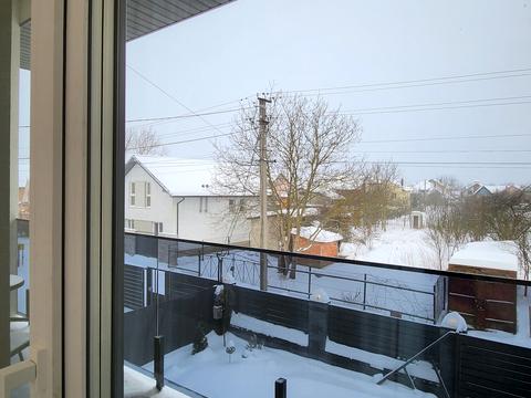 будинок за адресою Вишнева вул.