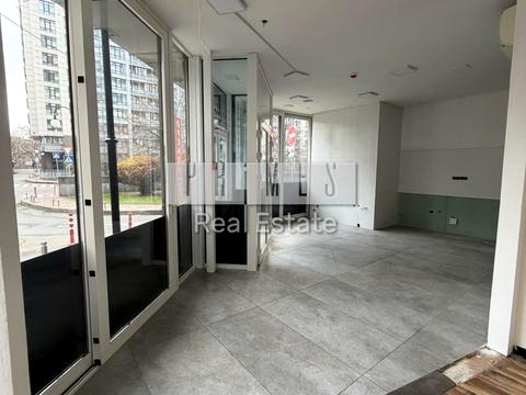 комерційна за адресою Андрія Верхогляда вул. (Михайла Драгомирова), 12