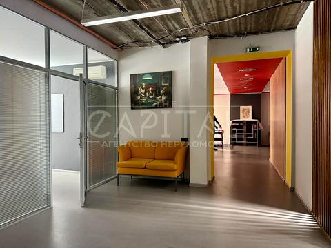 комерційна за адресою Ірининська вул., 3