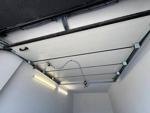 паркоместо по адресу Юліана Пелеша ул., 3