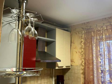 квартира за адресою Ревуцького вул., 25