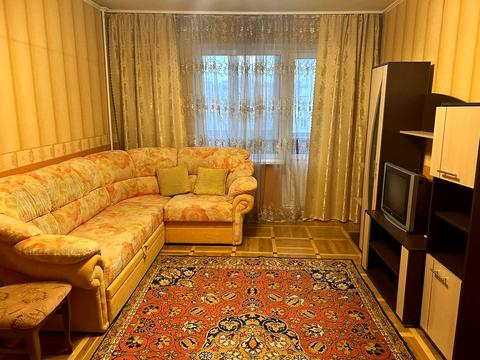 квартира за адресою Ревуцького вул., 25