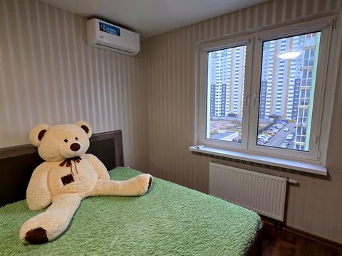 квартира за адресою Миколи Вінграновського вул., 2