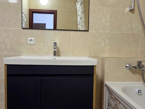 квартира за адресою Миколи Вінграновського вул., 2