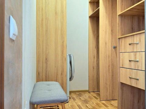 квартира за адресою Київ, Дніпровська набережна вул., 14-Б