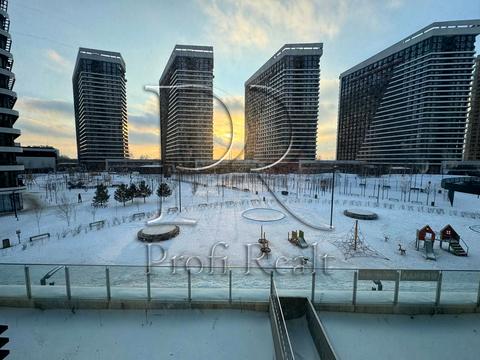 квартира за адресою Причальна вул., 10