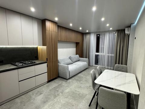 квартира за адресою Івано-Франківськ, Героїв Миколаєва вул., (Будинок 5)