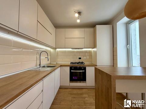 квартира за адресою Яблунева вул., (Будинок 11)