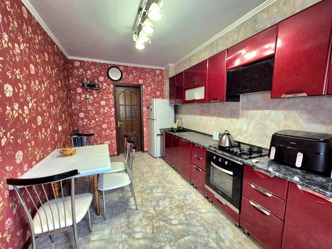 квартира за адресою Захисників України вул. (1-го Травня), 10б