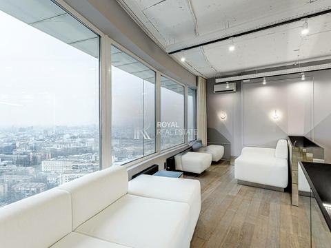 комерційна за адресою Кловський узвіз (Кловський), 7a