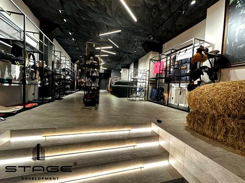 комерційна за адресою Ніни Строкатої вул. (Буніна), 10