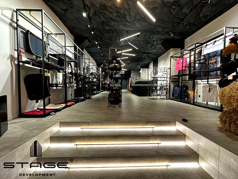 комерційна за адресою Ніни Строкатої вул. (Буніна), 10